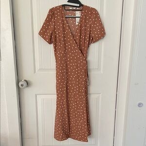 Uniqlo Brown Polka Dot Printed Wrap Dress
